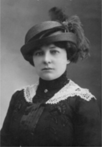 Marie Bydžovská-Komínková um 1910