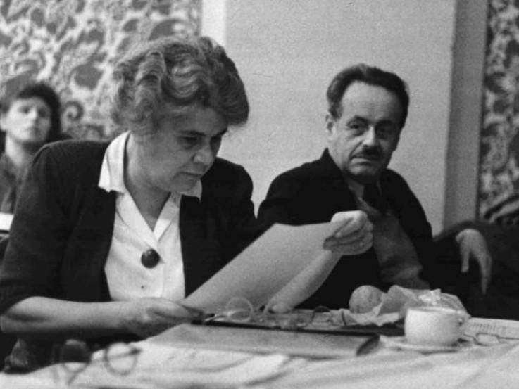 Marianne und Oscar Pollak am SPÖ-Parteitag (1949)