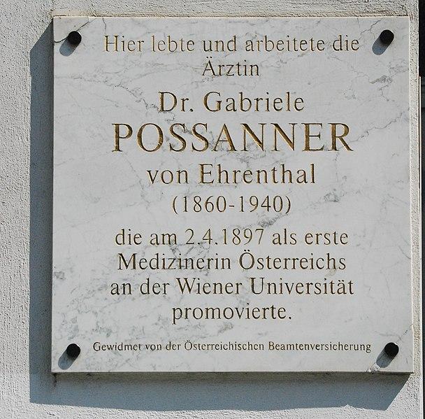 Gedenktafel für Gabriele Possanner am Wohnhaus, 1090 Wien, Alserstraße 26