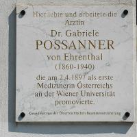 Gedenktafel für Gabriele Possanner am Wohnhaus, 1090 Wien, Alserstraße 26